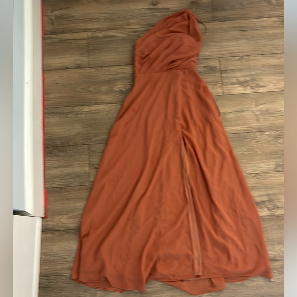 XS